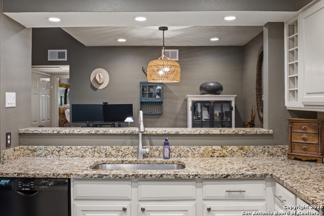 Image 13 of 25 For 13130 Blanco  1504