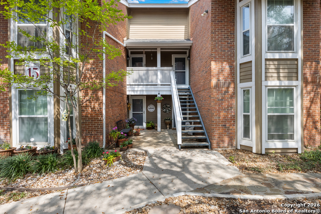 Image 2 of 25 For 13130 Blanco  1504