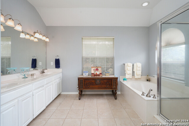 Image 7 of 29 For 1202 Scenic Knls