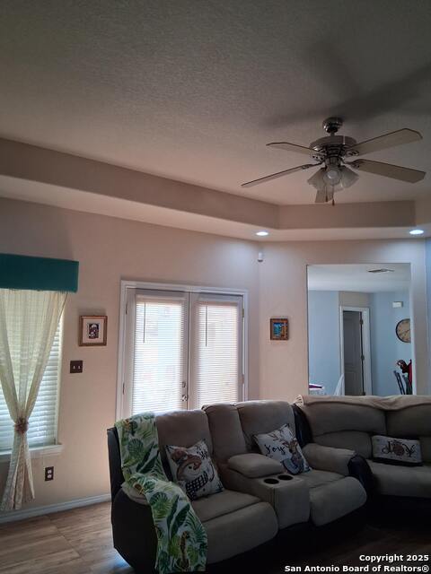 Image 13 of 34 For 7061 Devonshire