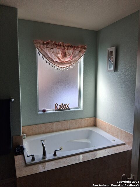 Image 26 of 34 For 7061 Devonshire