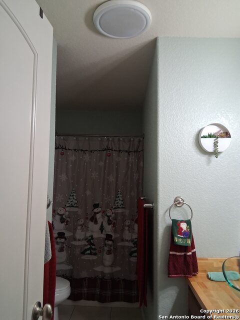 Image 29 of 34 For 7061 Devonshire