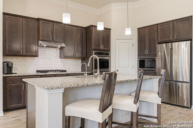 Image 13 of 28 For 2955 Blenheim