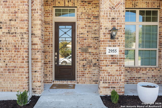 Image 3 of 28 For 2955 Blenheim