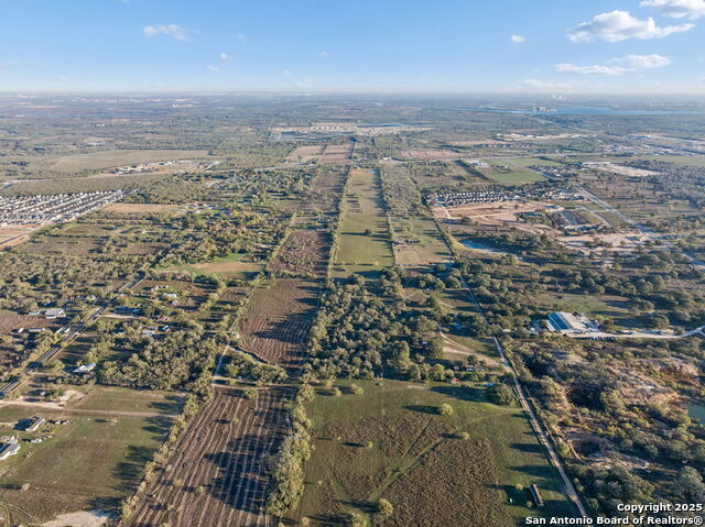 Image 7 of 10 For 3476 S Loop 1604 East