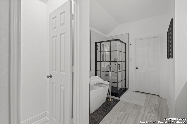 Image 23 of 43 For 2730 Trinity Fls