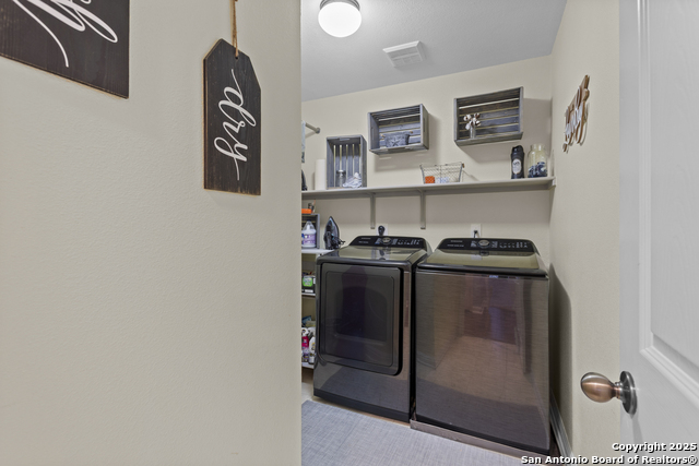 Image 36 of 43 For 2730 Trinity Fls