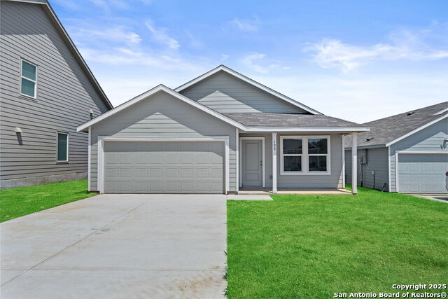 Details for 120 Autumn Trail, Floresville, TX 78114