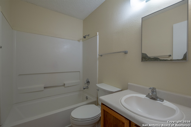 Image 26 of 29 For 1238 Richland Hills