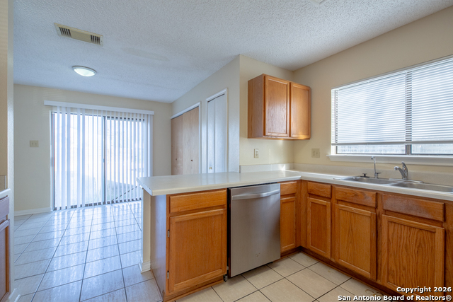 Image 6 of 29 For 1238 Richland Hills