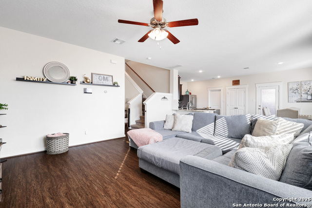 Image 6 of 31 For 10614 Rosalina Loop