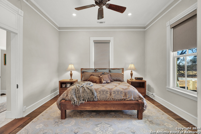 Image 13 of 46 For 308 Oakhaven Lane