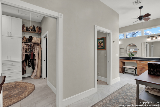 Image 15 of 46 For 308 Oakhaven Lane