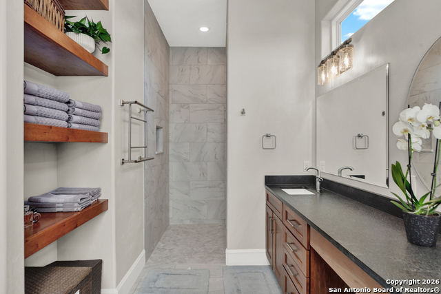 Image 16 of 46 For 308 Oakhaven Lane