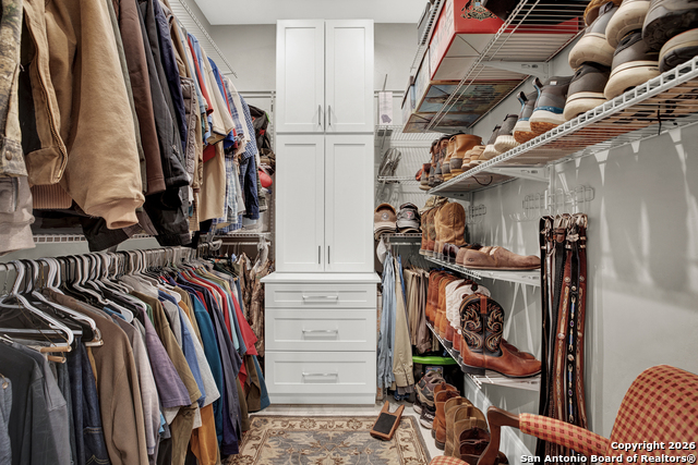 Image 19 of 46 For 308 Oakhaven Lane