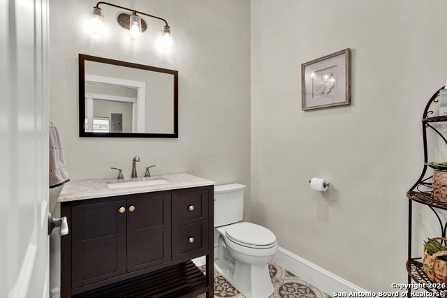 Image 22 of 46 For 308 Oakhaven Lane