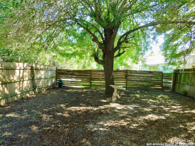 Image 18 of 19 For 6308 Waddesdon Wood