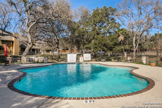 Image 24 of 25 For 9380 Braun Rd  501 B