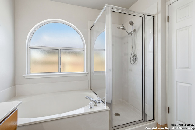 Image 26 of 32 For 14342 Markham Glen