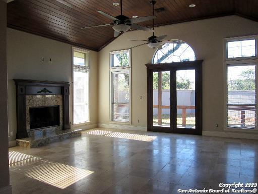 Image 3 of 8 For 8209 Laurelhurst