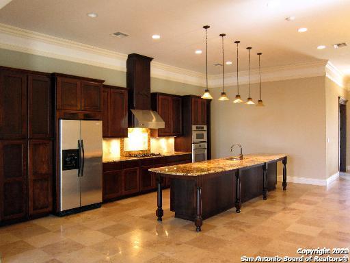 Image 5 of 8 For 8209 Laurelhurst