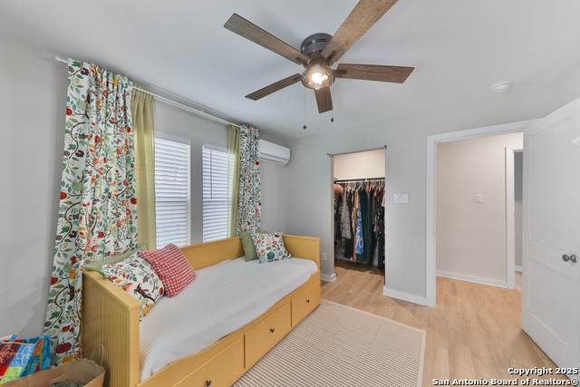 Image 11 of 45 For 315 Norwood W