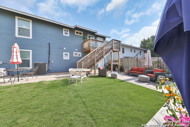 Image 43 of 45 For 315 Norwood W