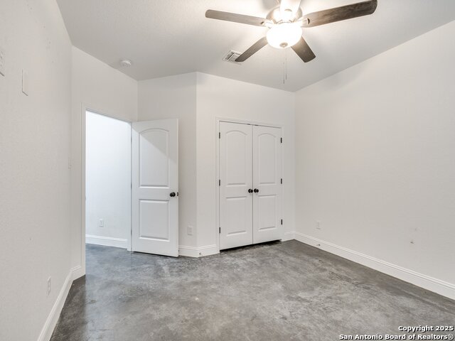 Image 17 of 42 For 656 Fawn  