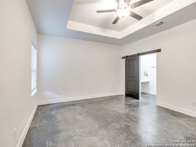 Image 23 of 42 For 656 Fawn  