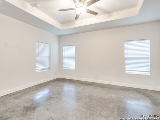 Image 25 of 42 For 656 Fawn  