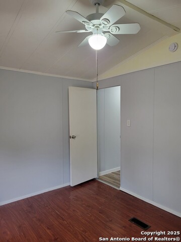 Listing photo id 7 for 5506 Elkhunter Trail