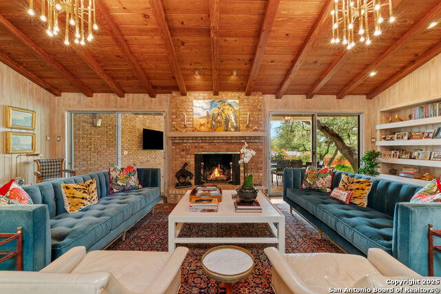 Image 18 of 48 For 701 Ridgemont