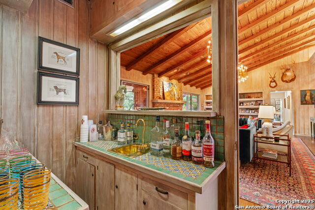 Image 19 of 48 For 701 Ridgemont