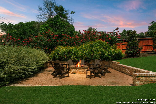 Image 42 of 48 For 701 Ridgemont