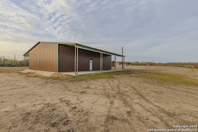 Image 3 of 50 For 300 Private Road 2743