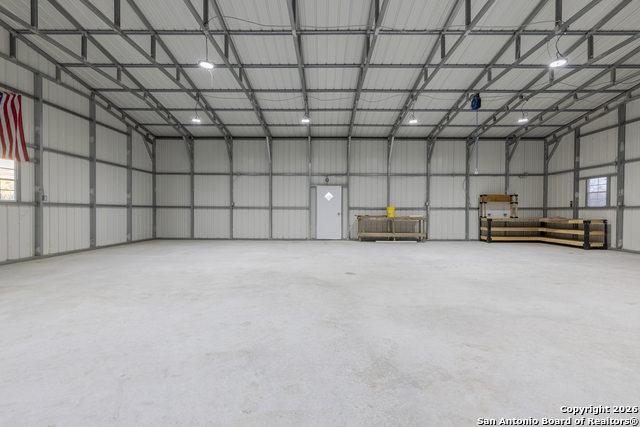 Image 33 of 50 For 300 Private Road 2743