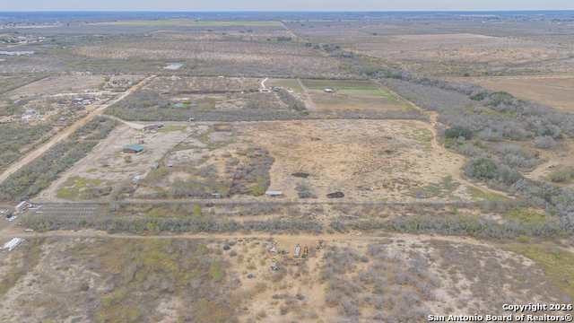 Image 42 of 50 For 300 Private Road 2743