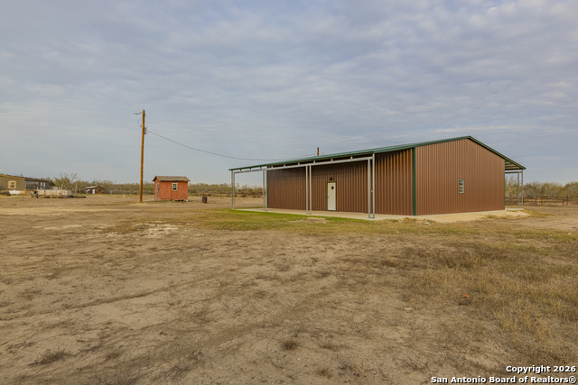 Image 6 of 50 For 300 Private Road 2743