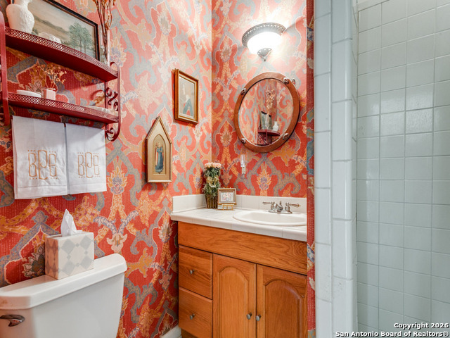 Image 17 of 25 For 316 Elizabeth Rd