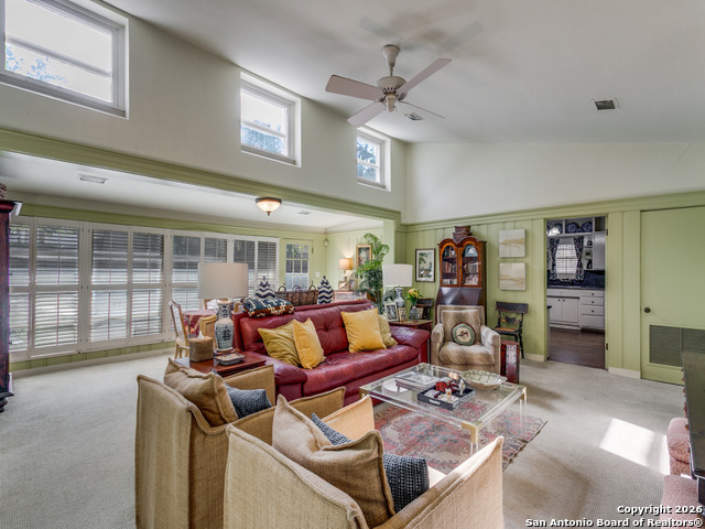 Image 8 of 25 For 316 Elizabeth Rd