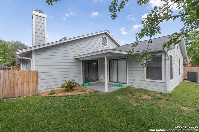 Listing photo id 14 for 13239 Wood Climb