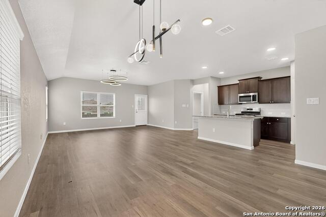 Image 8 of 41 For 6806 Bale Ridge