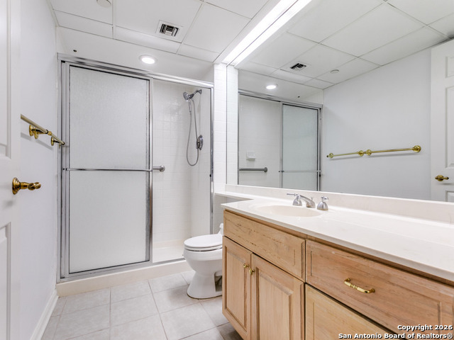 Image 19 of 24 For 1 Towers Park  1202