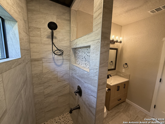 Image 16 of 18 For 1288 Lonesome