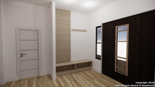 Image 37 of 62 For 306 Rolling Oaks Ln N