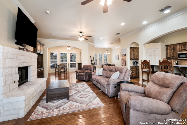 Details for 2784 Indian Wells, Kerrville, TX 78028