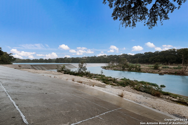 Listing photo id 30 for 2784 Indian Wells