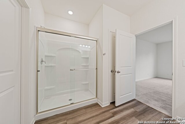 Image 19 of 32 For 6028 Pearl Meadow