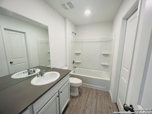 Image 14 of 22 For 14719 Bolinger Mill