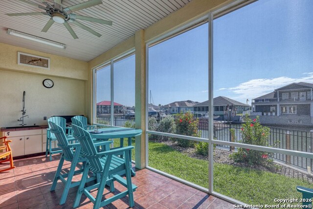 Listing photo id 43 for 401 Porpoise